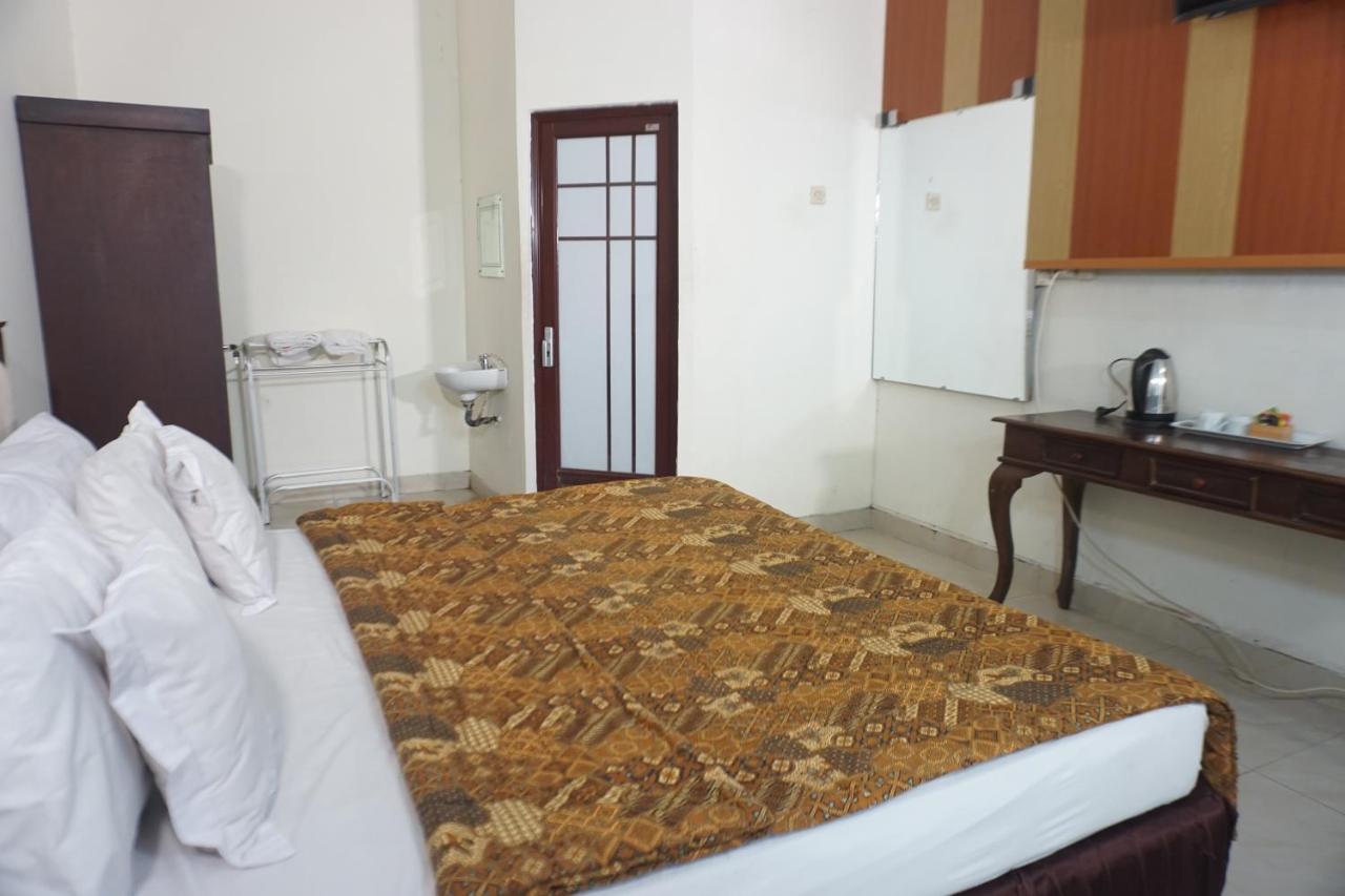 Hotel Laweyan Solo Dış mekan fotoğraf